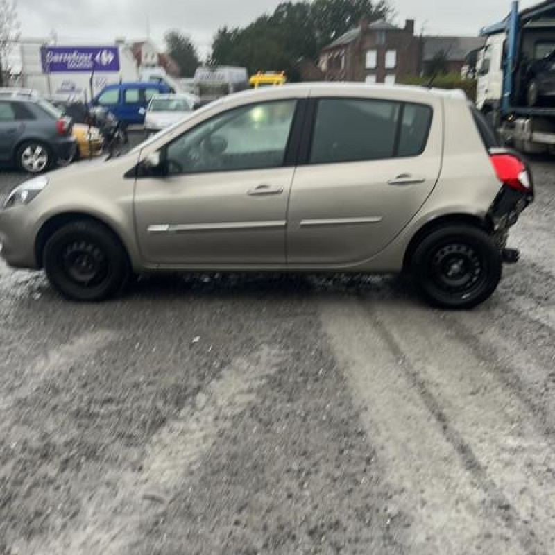 Calculateur RENAULT CLIO 3 Photo n°7