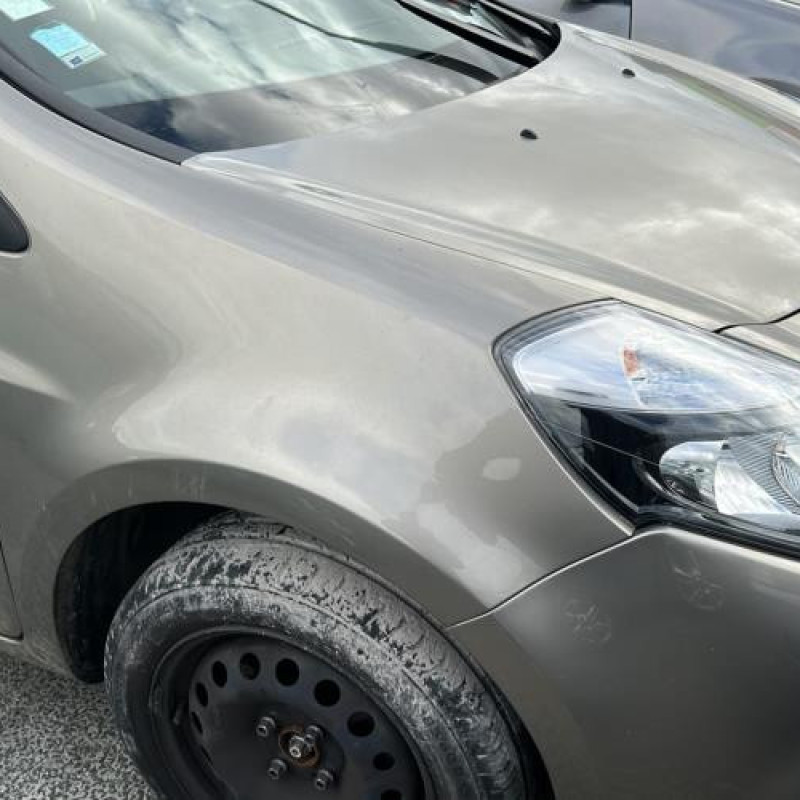 Calculateur RENAULT CLIO 3 Photo n°18