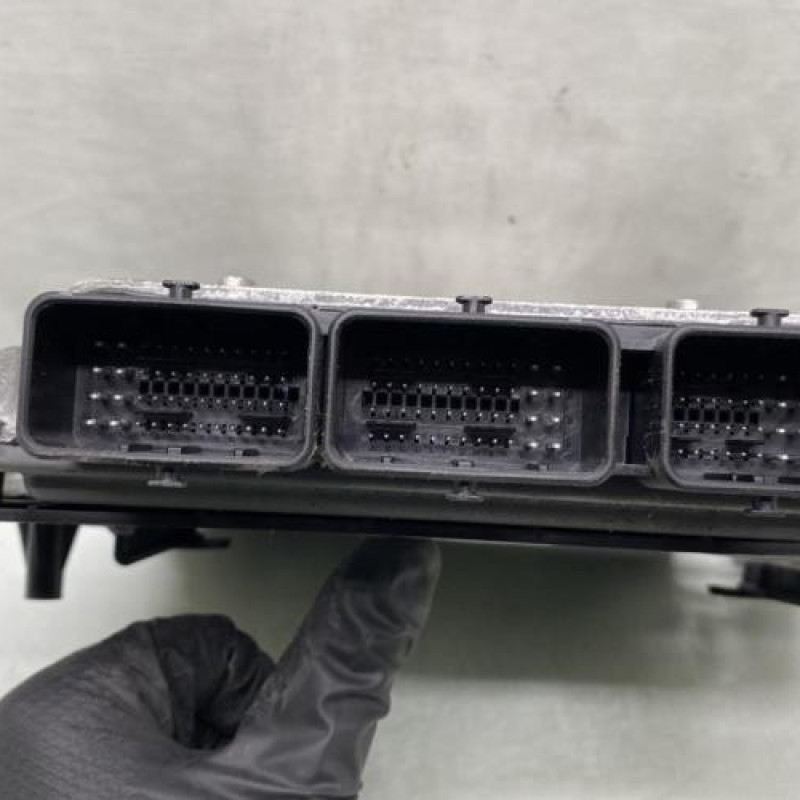 Calculateur PEUGEOT 407 Photo n°3