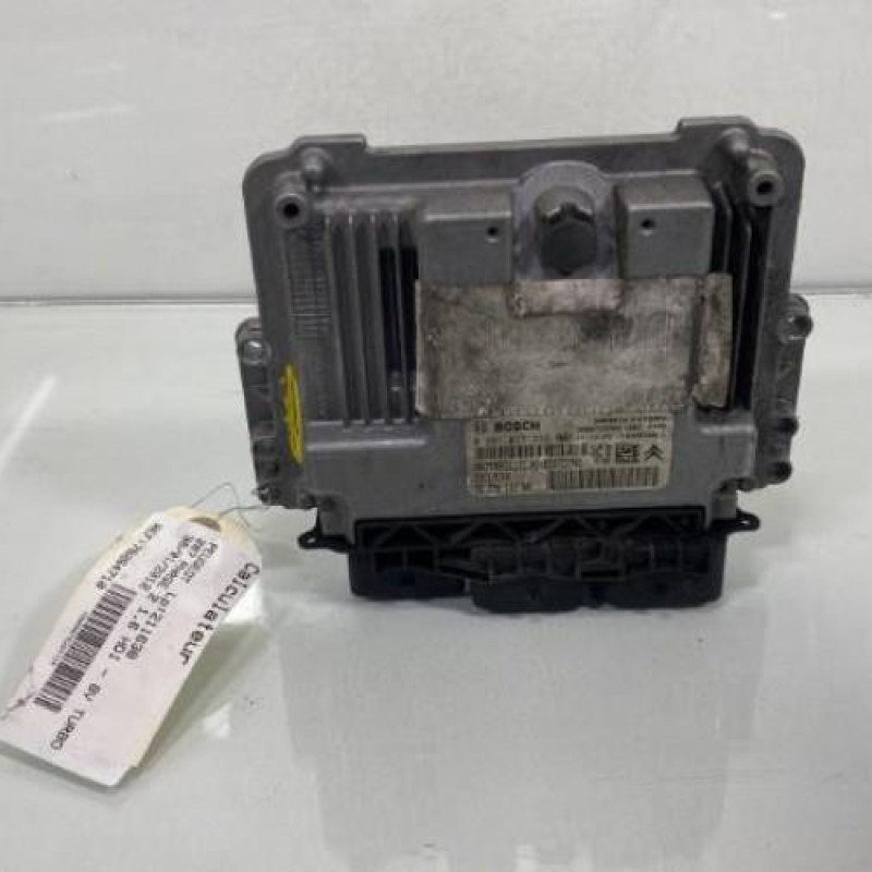 Calculateur PEUGEOT 207 Photo n°1