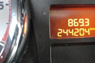 Calculateur moteur PEUGEOT 207