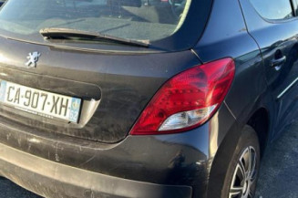 Calculateur moteur PEUGEOT 207