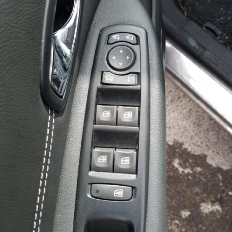 Calculateur RENAULT SCENIC 3 Photo n°15