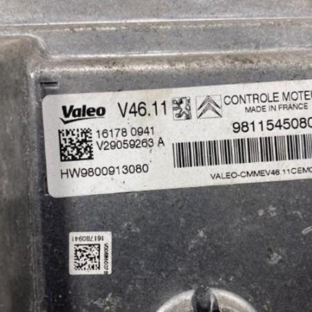 Calculateur moteur PEUGEOT 208 1