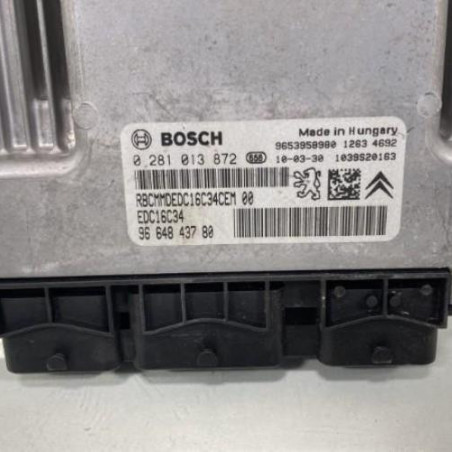 Calculateur moteur PEUGEOT 308 1