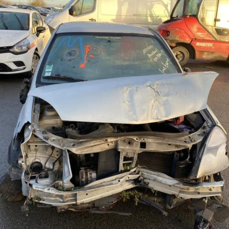 Calculateur RENAULT CLIO 2 Photo n°6