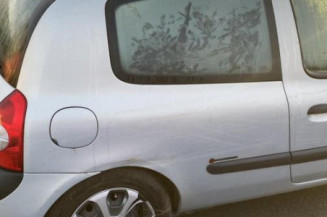Calculateur moteur RENAULT CLIO 2