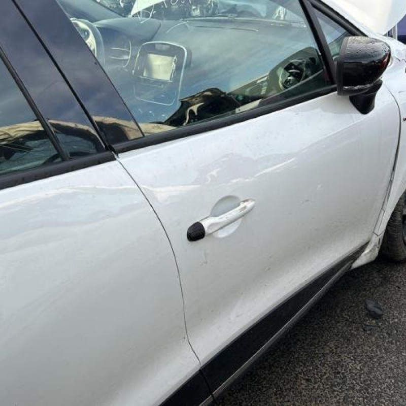 Calculateur RENAULT CLIO 4 Photo n°14