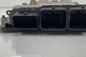Calculateur moteur PEUGEOT 308 1