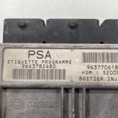 Calculateur moteur PEUGEOT 206