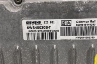Calculateur moteur PEUGEOT 307