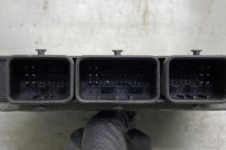 Calculateur moteur PEUGEOT 206