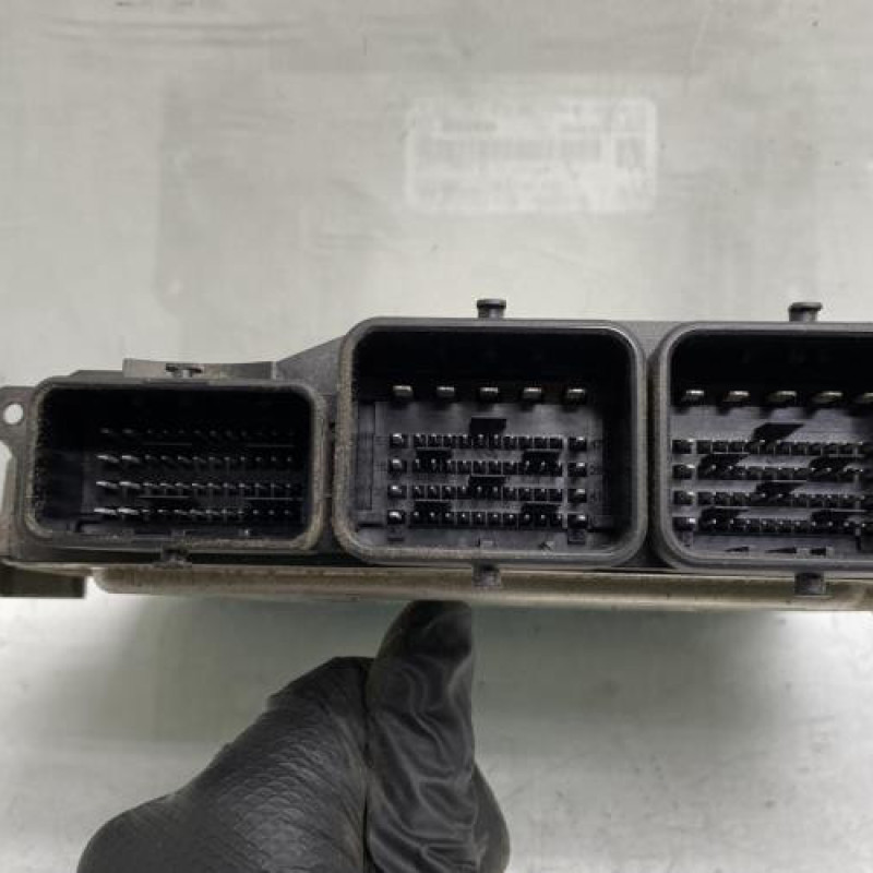 Calculateur FORD FIESTA 6 Photo n°3