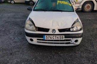Calculateur moteur RENAULT CLIO 2