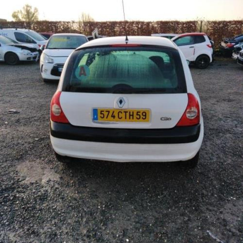 Calculateur RENAULT CLIO 2 Photo n°7