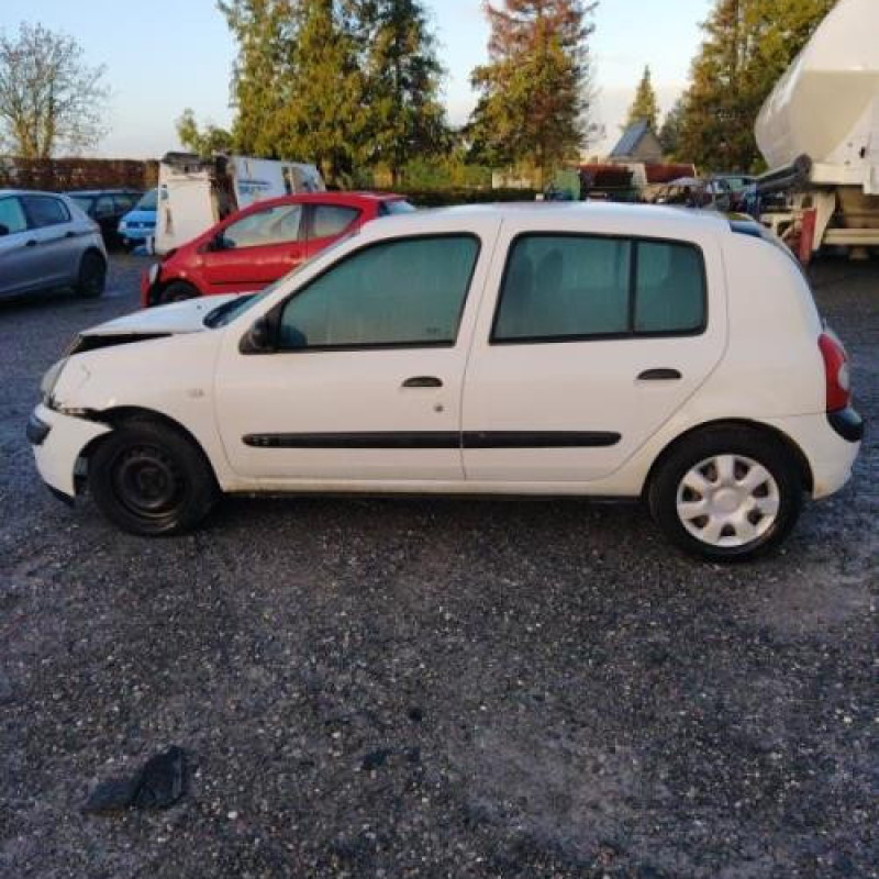 Calculateur RENAULT CLIO 2 Photo n°8