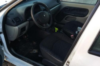Calculateur moteur RENAULT CLIO 2