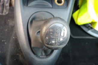 Calculateur moteur RENAULT CLIO 2