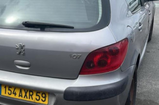 Calculateur moteur PEUGEOT 307