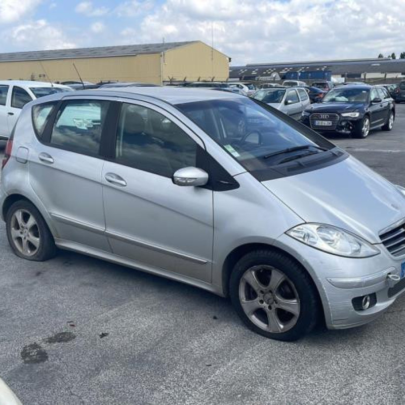 Calculateur MERCEDES CLASSE A 169 Photo n°6