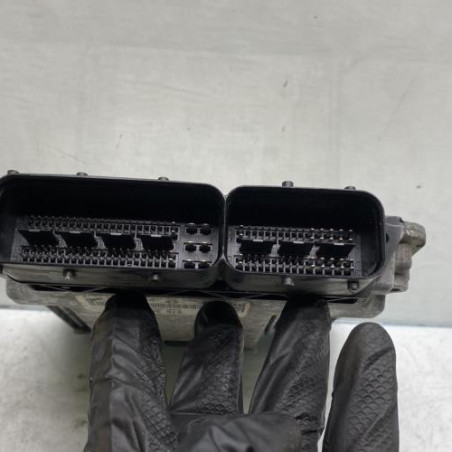 Calculateur moteur VOLKSWAGEN TOUAREG 1
