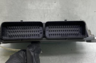 Calculateur moteur DACIA LOGAN 1