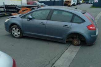 Calculateur moteur CITROEN C4 1