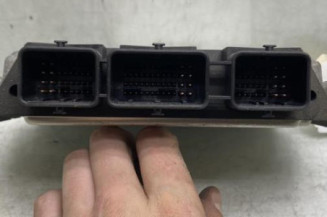 Calculateur moteur CITROEN C4 1