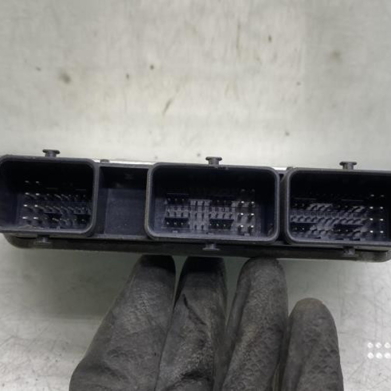 Calculateur RENAULT SCENIC 2 Photo n°4