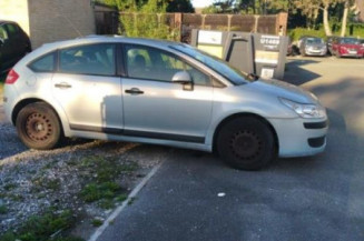 Calculateur moteur CITROEN C4 1