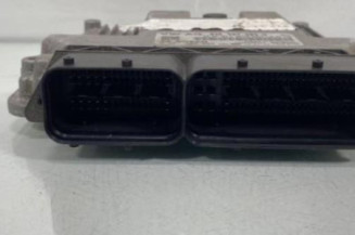 Calculateur moteur VOLKSWAGEN JETTA 4