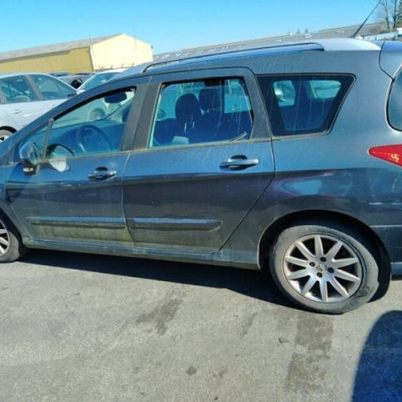 Calculateur PEUGEOT 308 1 SW Photo n°8