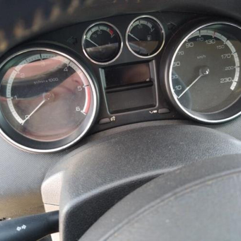 Calculateur PEUGEOT 308 1 SW Photo n°14