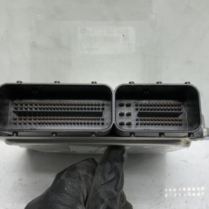 Calculateur BMW SERIE 3 E90 Photo n°3