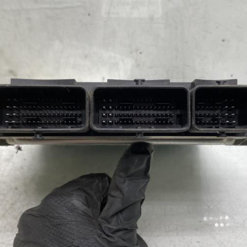 Calculateur RENAULT CAPTUR 1 Photo n°3