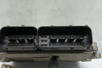Calculateur moteur SUZUKI SWIFT 3