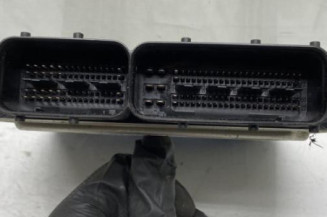 Calculateur moteur OPEL CORSA D