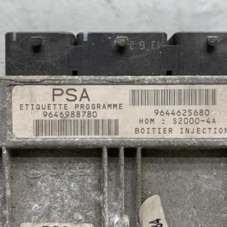 Calculateur moteur PEUGEOT 206