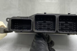 Calculateur moteur PEUGEOT 308 2 SW