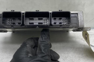 Calculateur moteur RENAULT LAGUNA 2