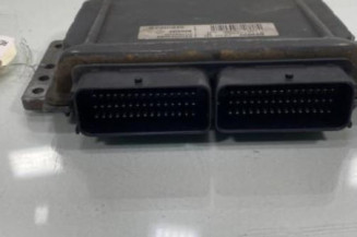 Calculateur moteur RENAULT CLIO 2