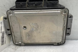 Calculateur moteur OPEL VIVARO 1