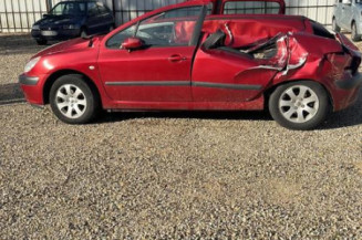 Calculateur moteur PEUGEOT 307