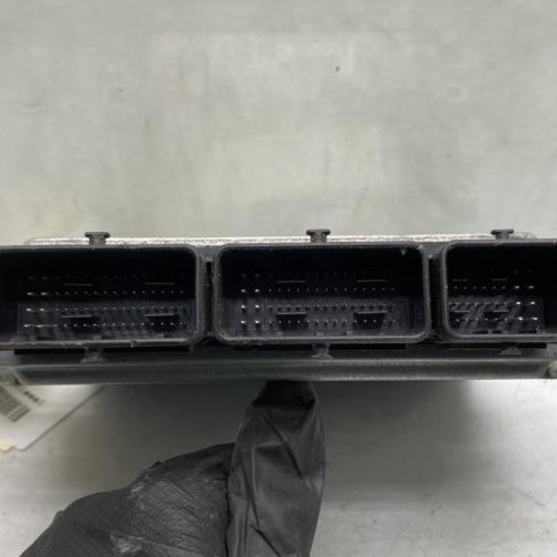 Calculateur RENAULT SCENIC 3 Photo n°3