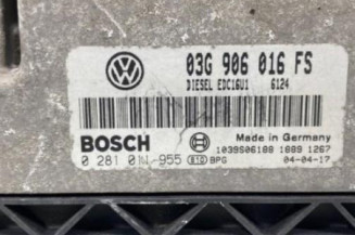 Calculateur moteur VOLKSWAGEN GOLF 5