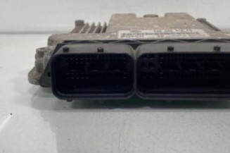 Calculateur moteur VOLKSWAGEN GOLF 5