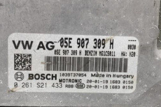 Calculateur moteur SKODA OCTAVIA 3