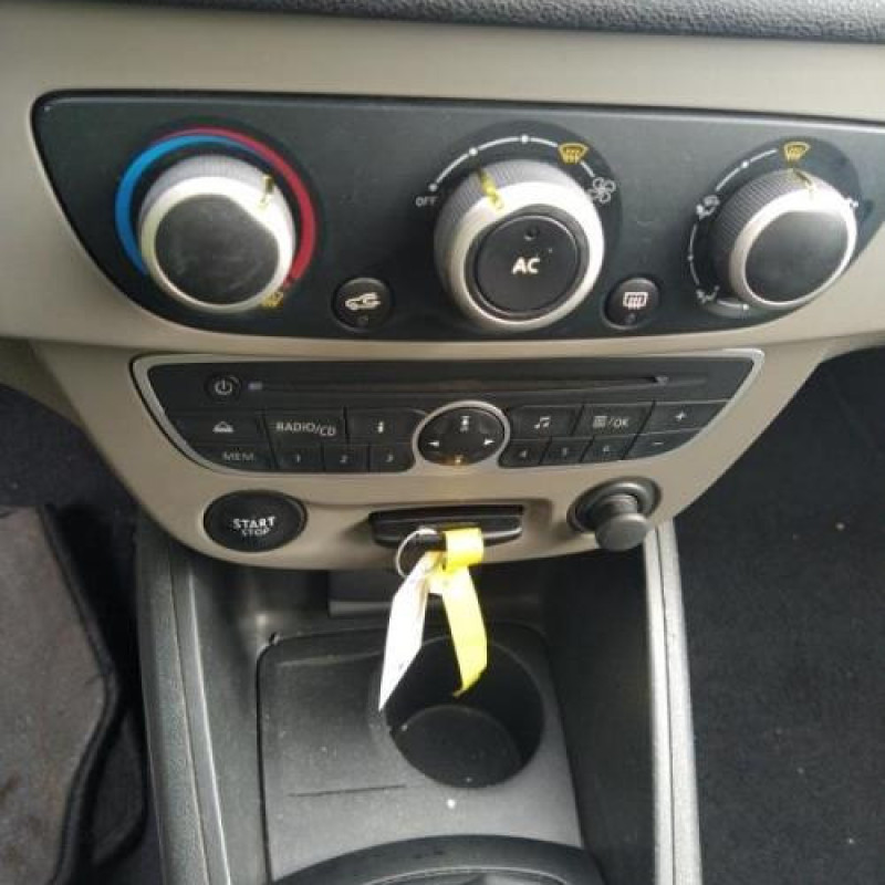 Calculateur RENAULT MEGANE 3 Photo n°14
