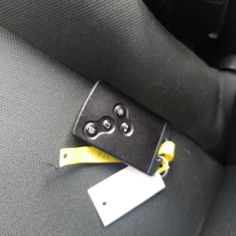 Calculateur RENAULT MEGANE 3 Photo n°16