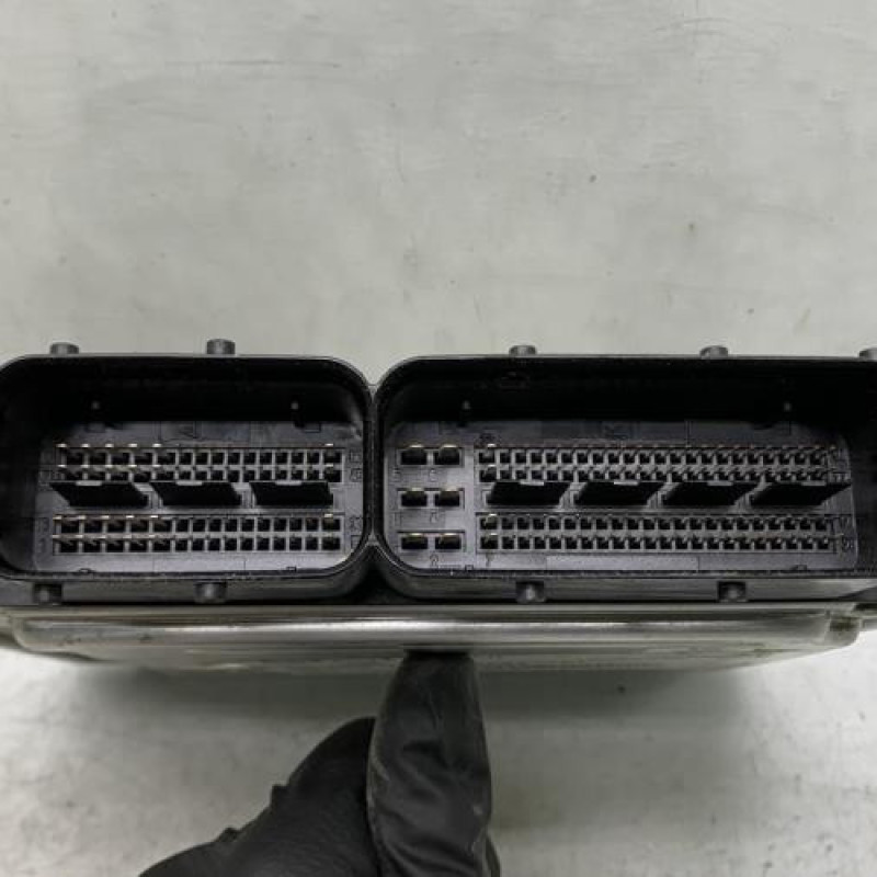 Calculateur VOLKSWAGEN GOLF 5 Photo n°3